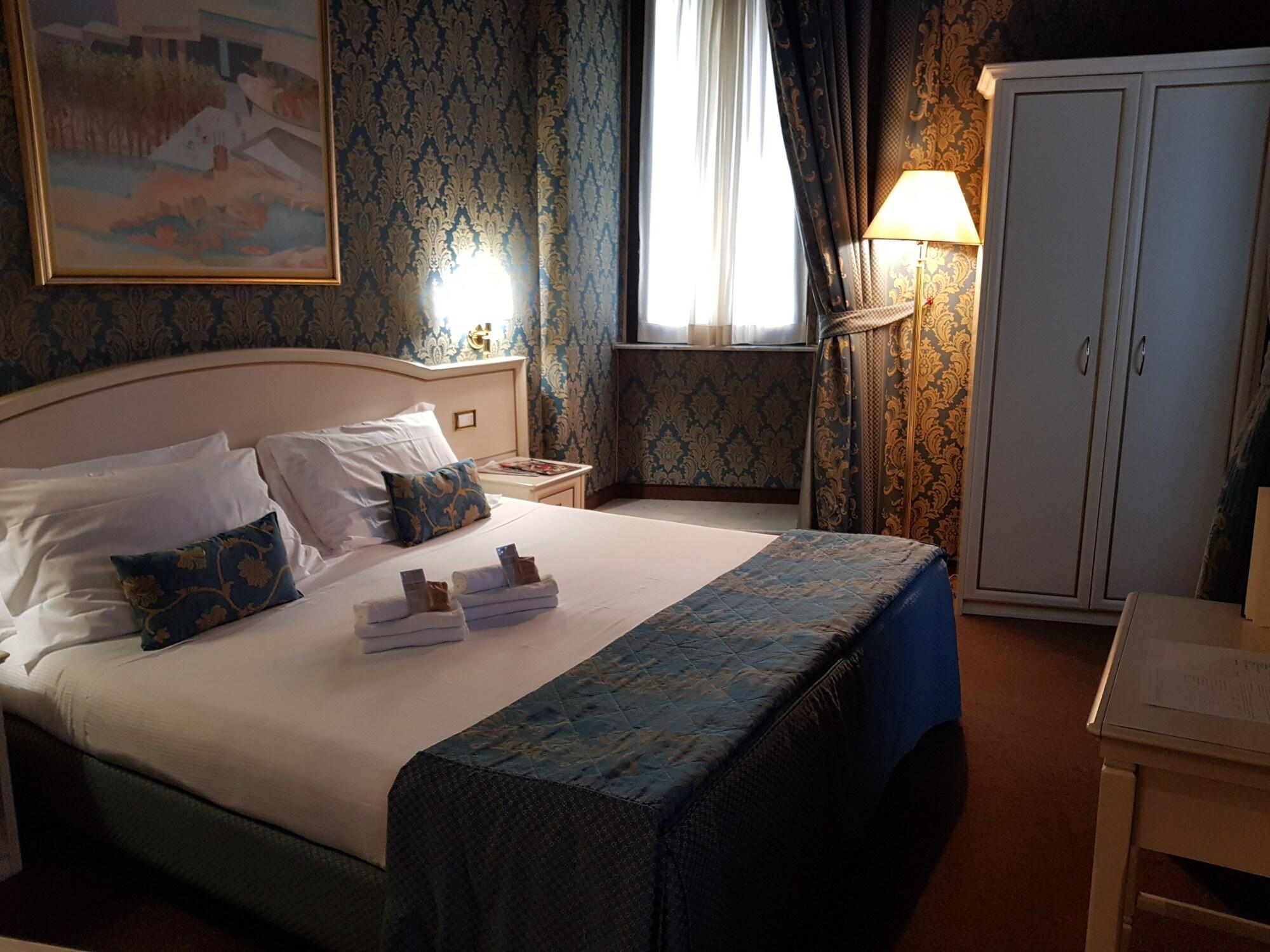 Canova Tadolini Luxury And