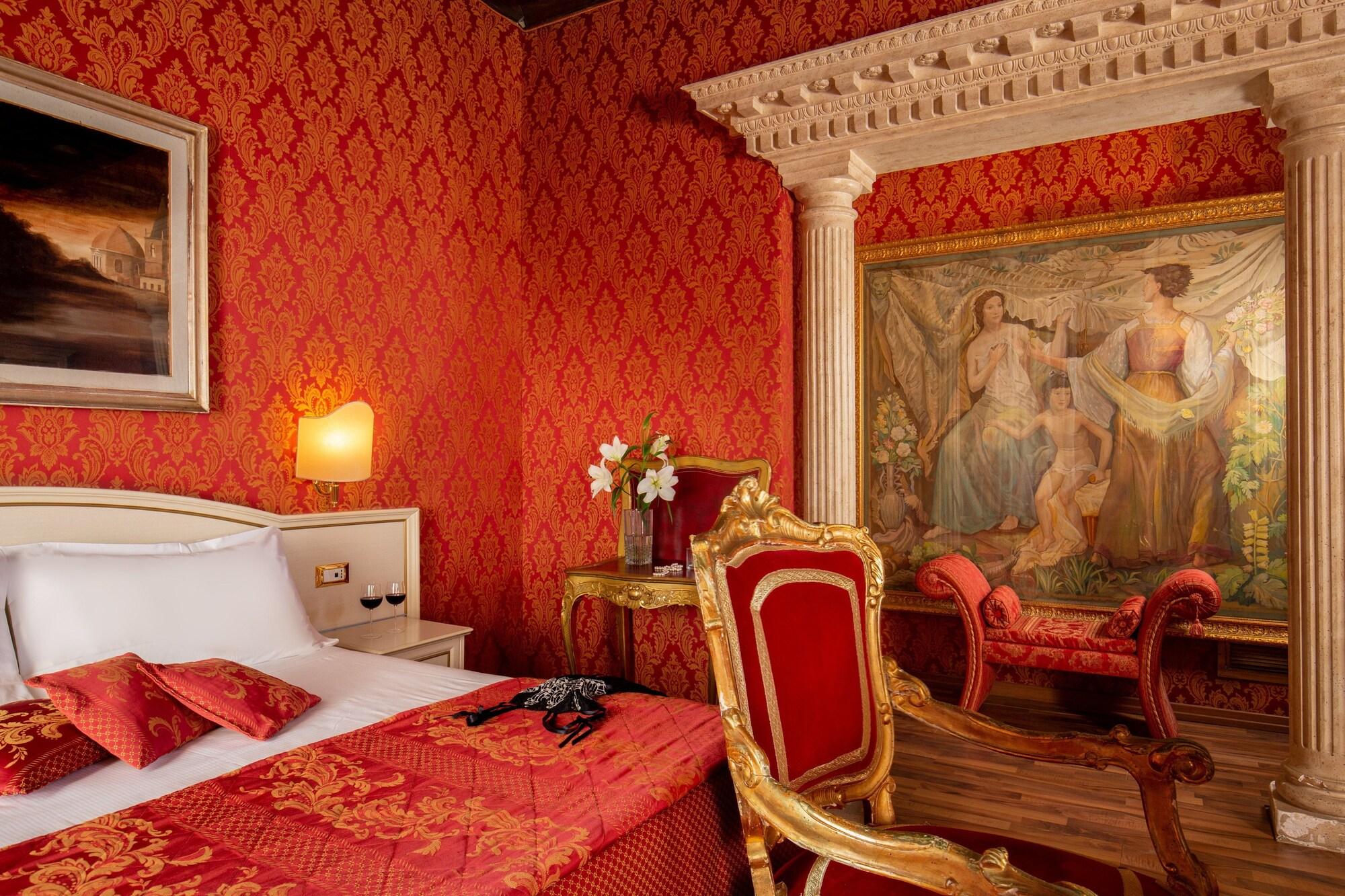 Canova Tadolini Luxury And Roma