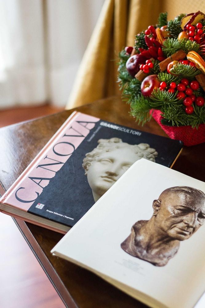Canova Tadolini Luxury And Villa