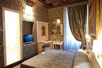 Villa Canova Tadolini Luxury And